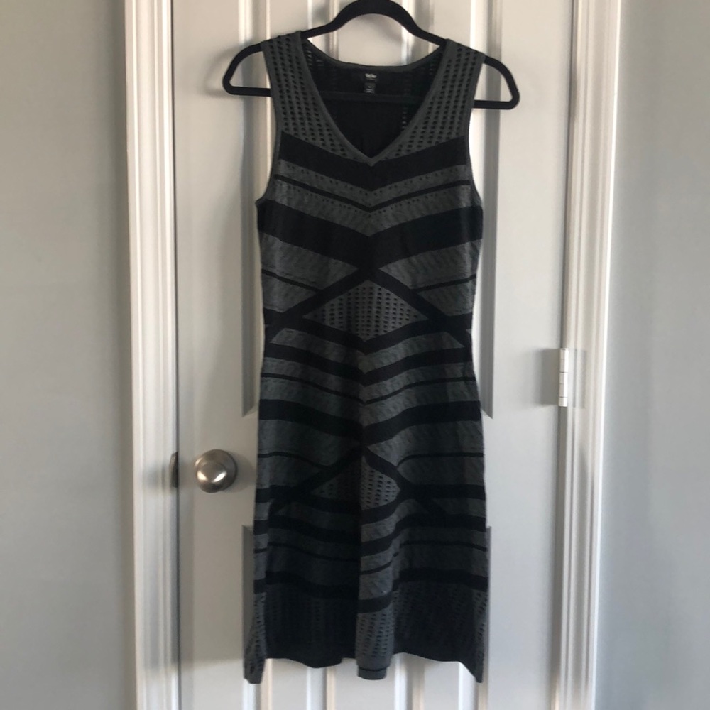 Mossimo grey & black sweater dress